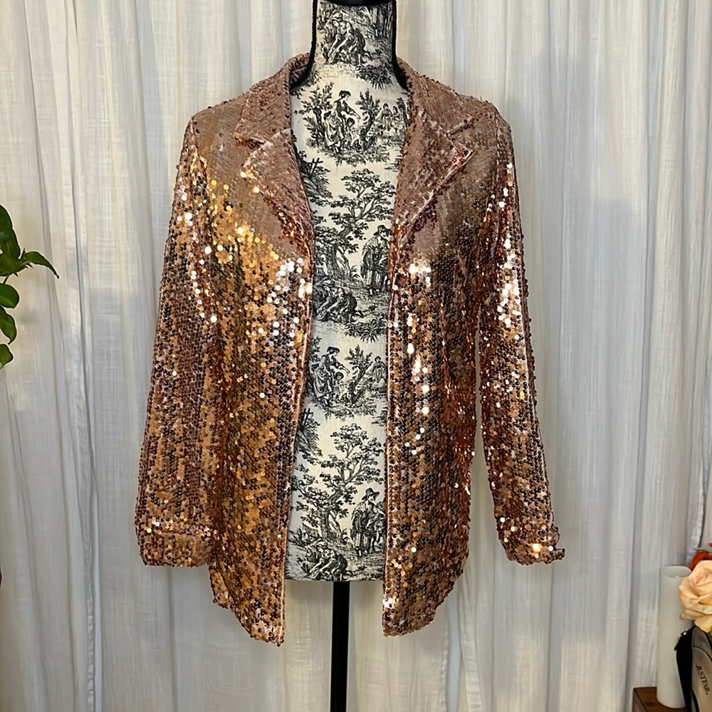 NWOT Rose Gold Lined Sequin Blazer